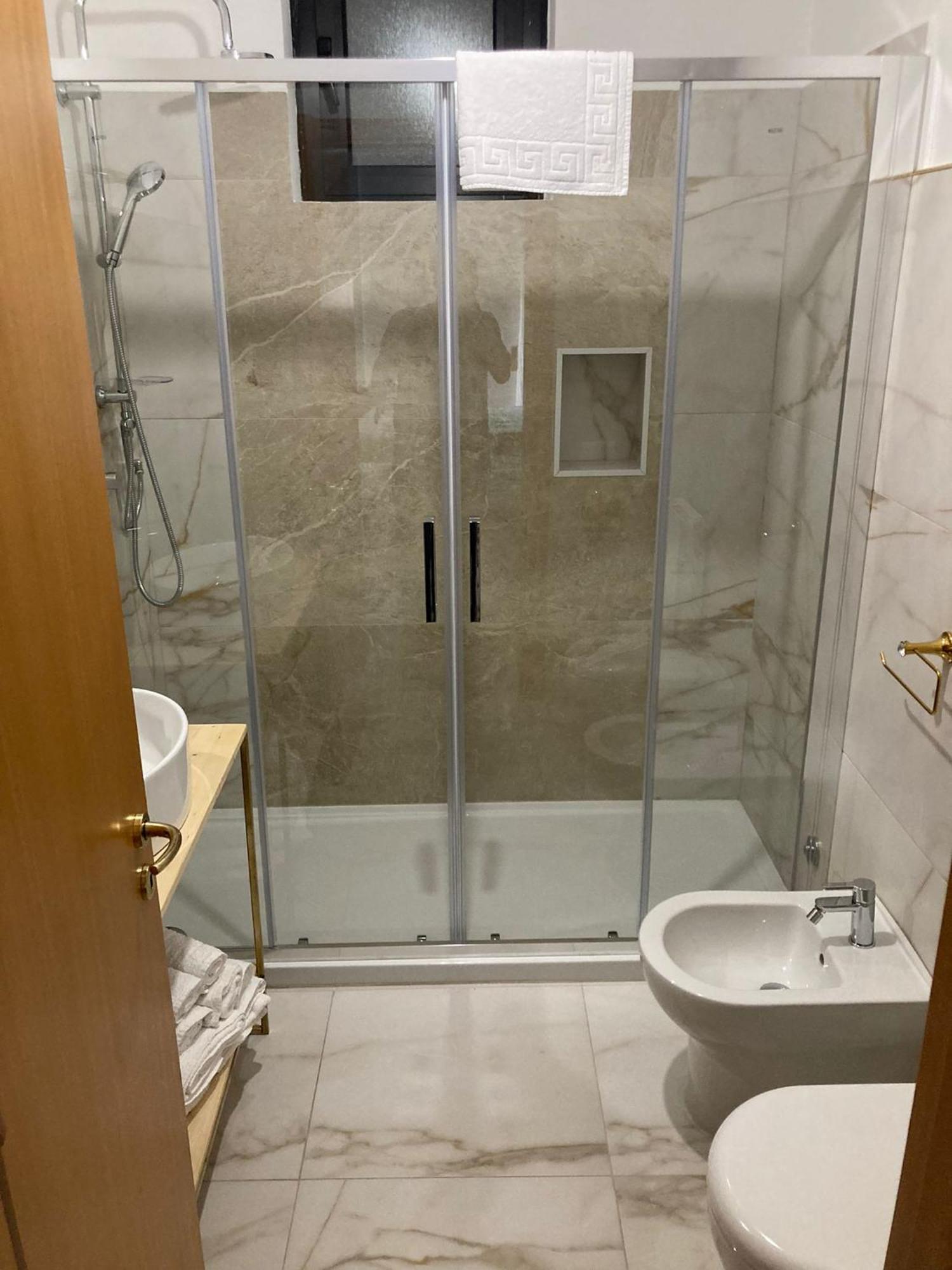 Suite Fimabechi Бари Экстерьер фото